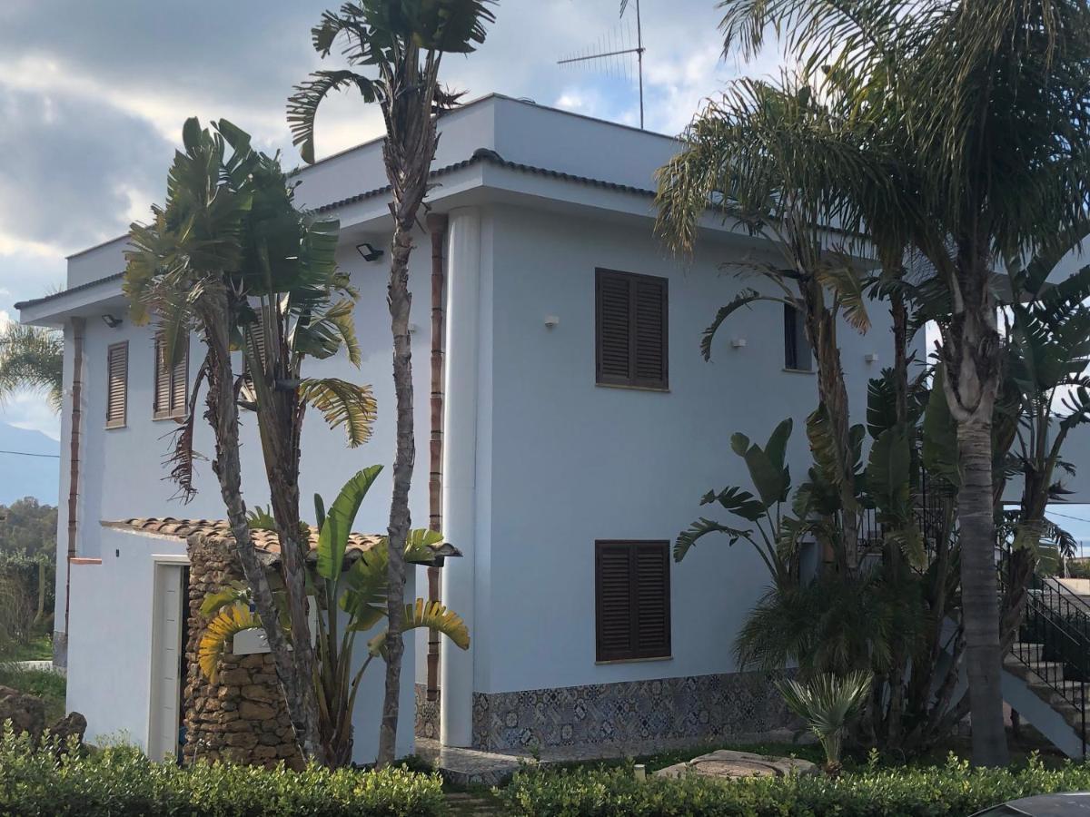 Giardini Del Golfo Apartment